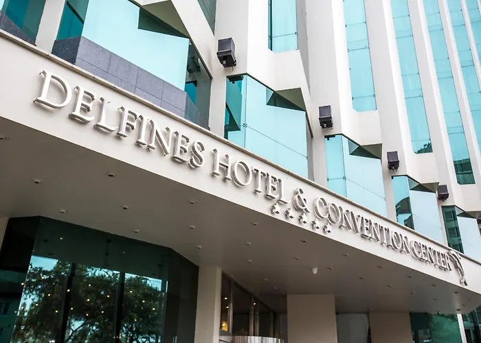 Delfines Hotel & Convention Center